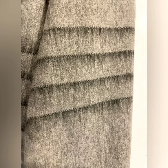 Rag & Bone Merino Wool Scarf Unisex Minimalist Style Super Soft Lightweight - Picture 10 of 11